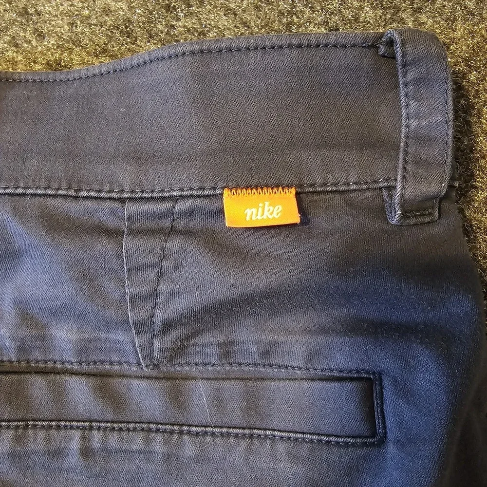 Nike Dri-FIT Performance Shorts Men's 32 Navy Stretch Flat Front Chino Casual